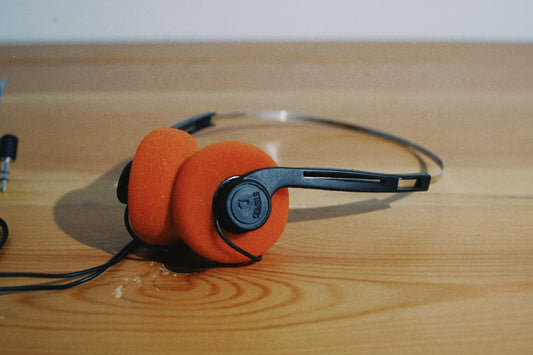 REAL working Vintage Headphones (Aux w/ usb-c converter)